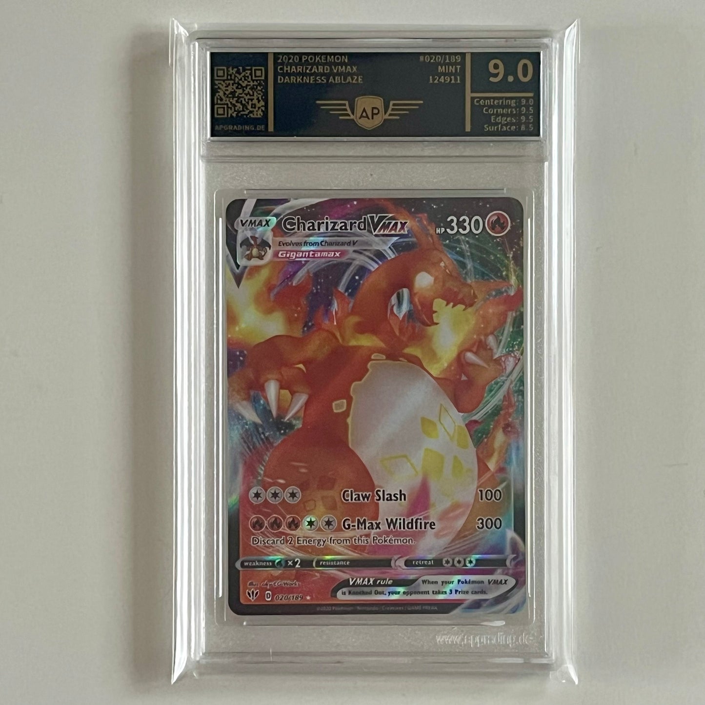 Pokémon Enkeltkort Graded – Charizard VMAX #020/189